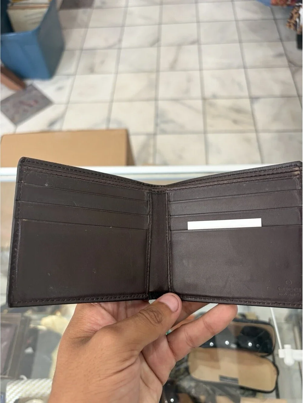 Gucci authentic men’s brown leather wallet